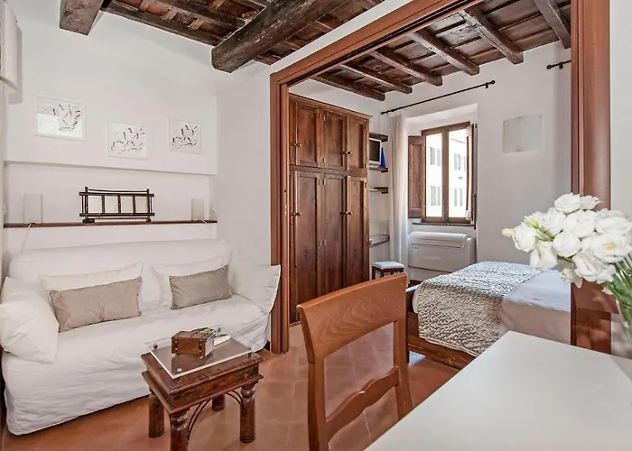 Lovely Trastevere Center * Рим